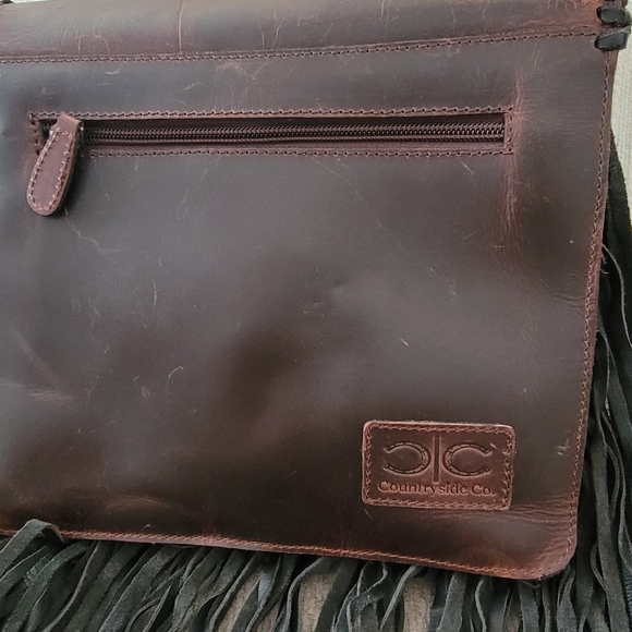 Countryside Co. Fringe Boot Stitch Crossbody Bag - Picture 7 of 13